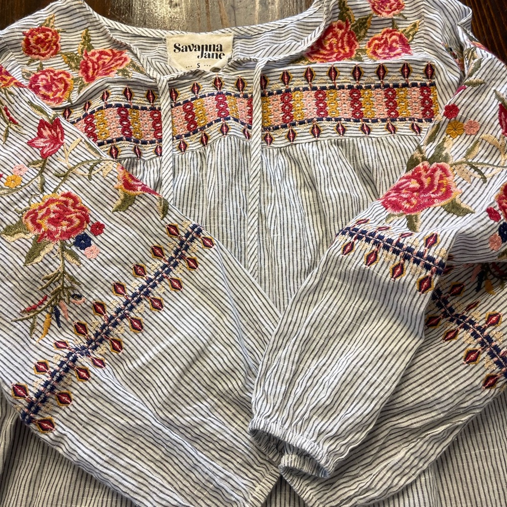 Savanna Jane Embroidered Striped Blouse size small